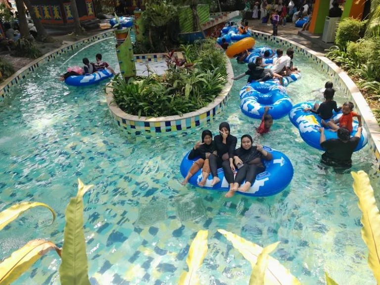 The Jungle Waterpark Bogor, Destinasi Wisata Air Favorit Keluarga saat Liburan