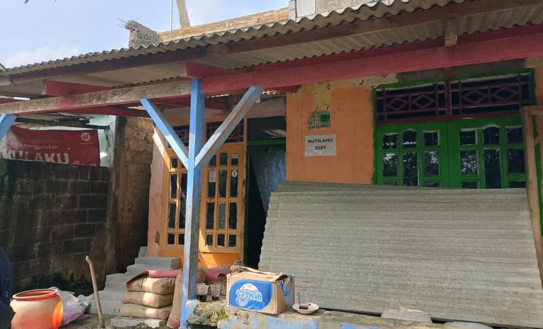 Kisah Pilu Pedagang Es Gabus Viral Bojonggede, Hidup di Rumah Rutilahu dan 4 Anak Putus Sekolah