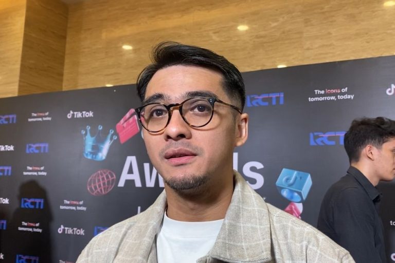 Ricky Harun Disorot Usai Dituding Karaoke dengan LC, Ini Responsnya