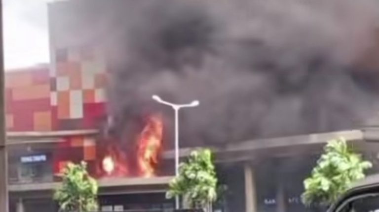 Mal Ciputra Cibubur Kebakaran