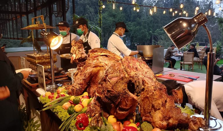 Taman Safari Bogor Hadirkan “Saujana Ramadan 1447H” Buka Puasa dengan Sajian Khas Nusantara dan Show Spesial Hanya Rp175 Ribu