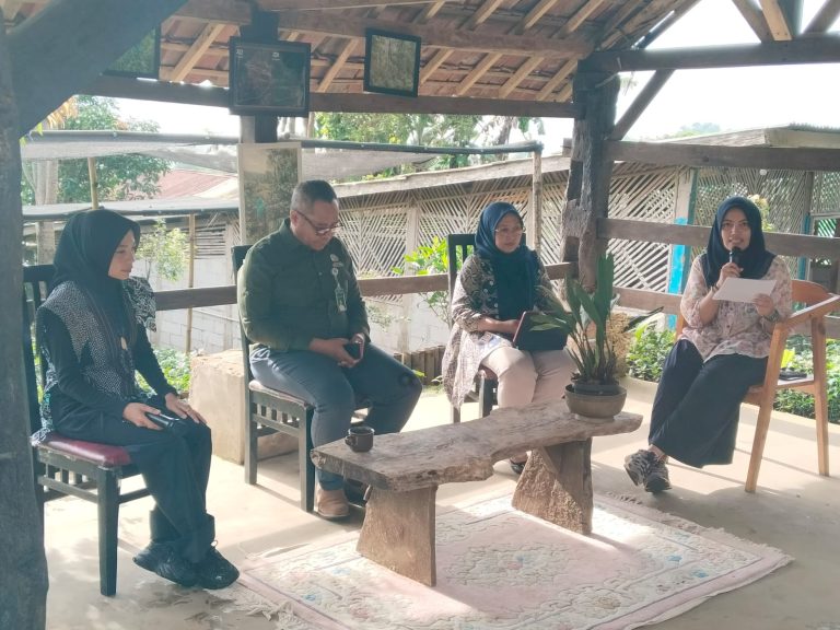 Peran Masyarakat Adat dalam Mengelola Hutan Lestari, Studi Kasus Miduana