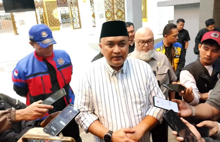 Bupati Bogor Pastikan Segera Perbaiki Sejumlah Fasilitas Pasca Bencana Puting Beliung di Pakansari