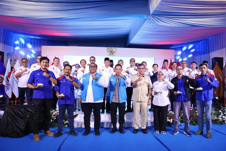 Hadapi Disrupsi AI, Menaker Ajak Serikat Pekerja Perkuat Upskilling dan Reskilling