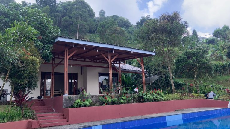 Pilihan Staycation Hits 2026 dengan View Perbukitan dan Fasilitas Lengkap Hanya di Villa Kay Hills Cisarua