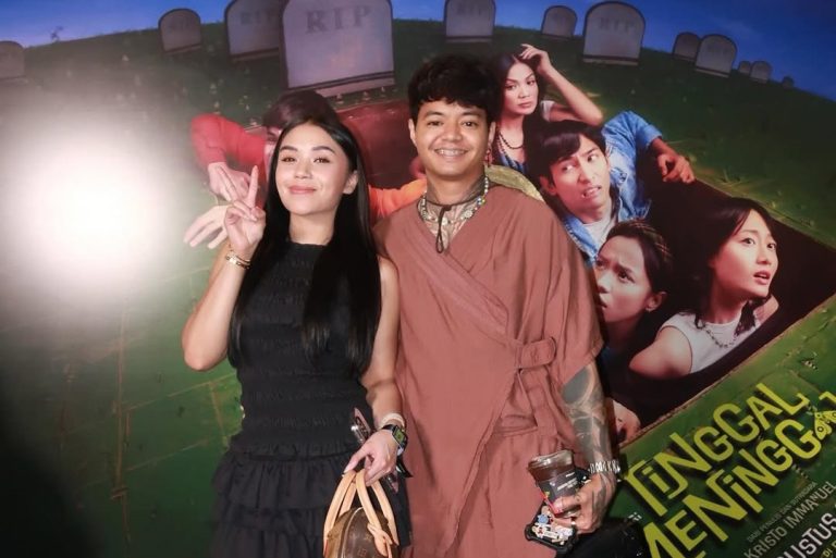 Bongkar Diary Lula Lahfah, Awkarin Sindir Reza Arap