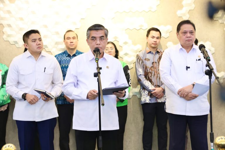 Menaker Imbau Perusahaan Aplikasi Transparan dalam Pemberian BHR Keagamaan 2026