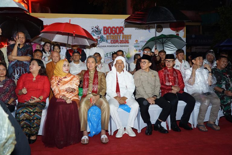 Fadli Zon Apresiasi Semangat Toleransi di Bogor Street Festival Cap Go Meh 2026 di Bogor
