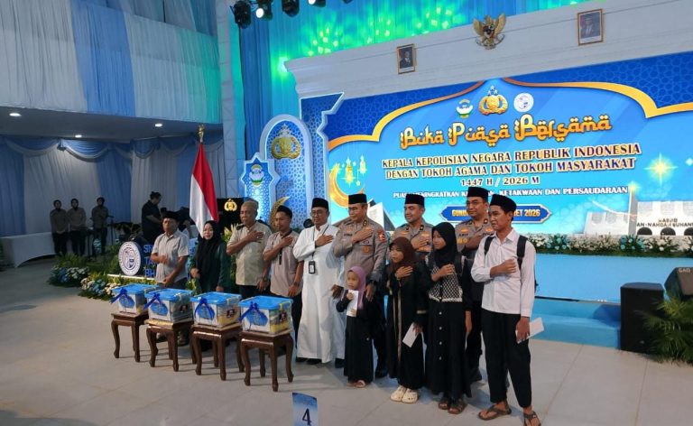 Polri Buka Puasa Bersama Warga hingga Tokoh Agama di Gunung Sindur Bogor