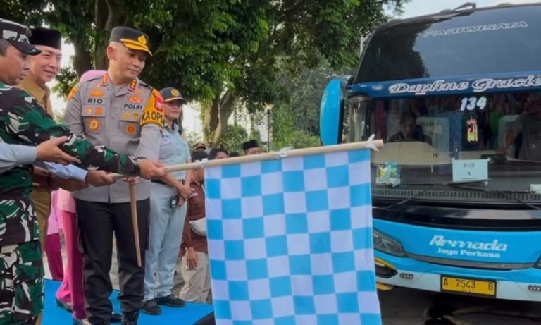 Dedie Rachim Puji Polresta Bogor Kota, Sukses Fasilitasi Mudik Gratis Lebaran 2026