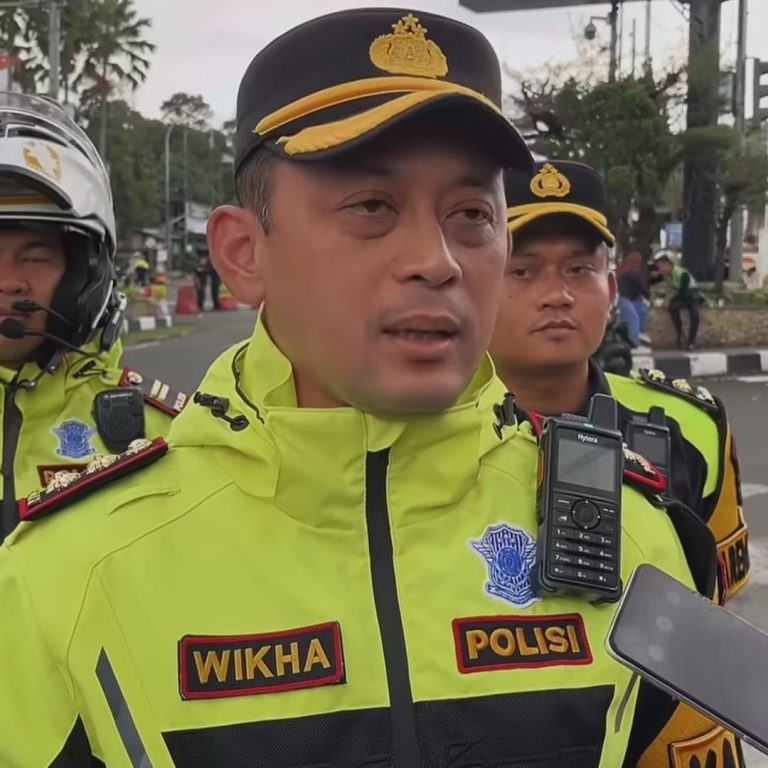 37 Ribu Kendaraan Serbu Jalur Puncak, 300 Personel Disiagakan Guna Amankan Arus Libur Lebaran