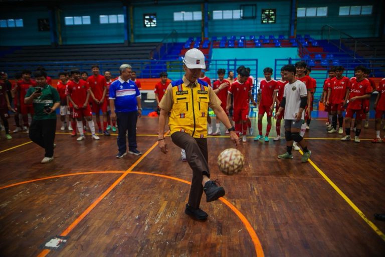 Jadi Magnet Baru, Dedie Rachim Tinjau Kesiapan Rehabilitasi Tahap II GOR Pajajaran
