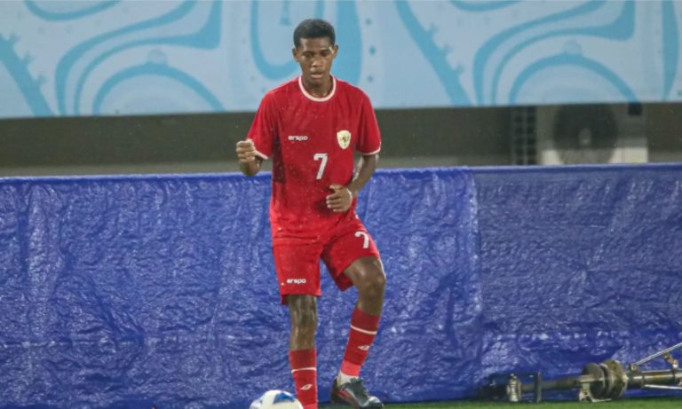 Tendangan Kungfu Berujung Petaka, Fadly Alberto Dicoret dari Timnas