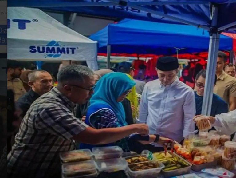 Wali Kota Bogor Resmikan Bazar Ramadan di Pasar Gembrong Sukasari, Dorong Peran Koperasi dan UMKM