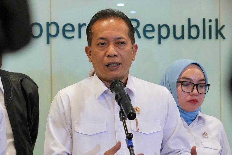 Kemenkop dan Kemensos Rencanakan Penerima PKH Jadi Karyawan KDKMP