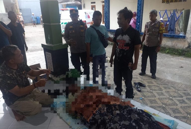 Tragis! Driver Ojol di Parung Bogor Meninggal Usai Istirahat di Motor