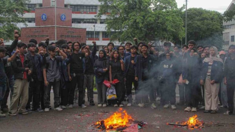 Koalisi ORMAWA IPB Dukung Sikap DPR, Desak Rektor Pecat Predator Seksual dan Hentikan Represi Opini!