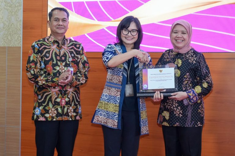 Dukung Penguatan Pasar Keuangan Domestik, BRI Raih 3 Penghargaan Dealer Utama dengan Kinerja Terbaik dari Kemenkeu