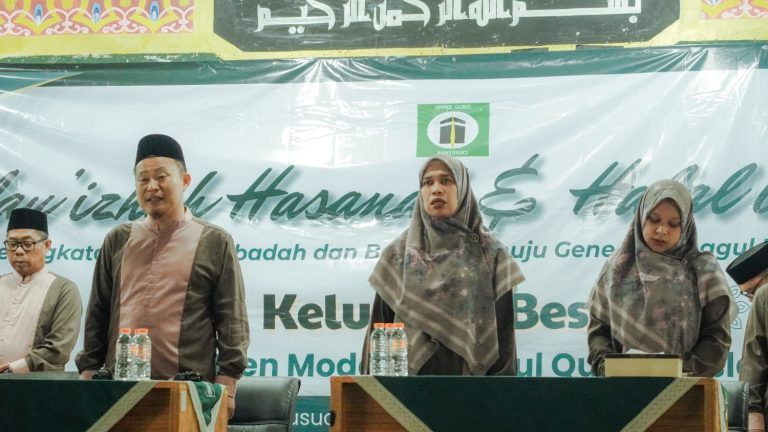 Pesantren Modern Ummul Quro Al-Islami Gelar Mau’izzah dan Halal Bihalal Pasca Ramadan