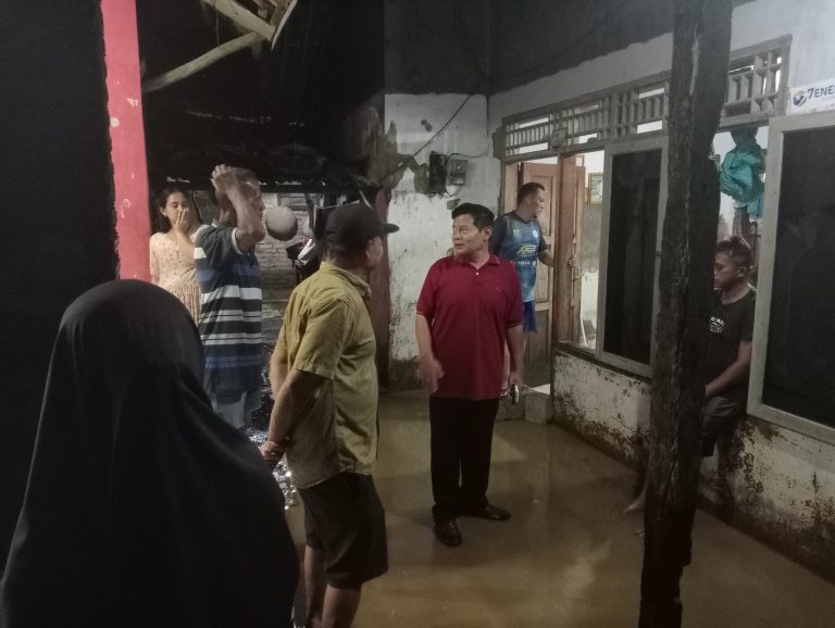 Bupati Bogor Intensifkan Penanganan Banjir Cigudeg, Evakuasi Warga dan Bantuan Mulai Didistribusikan