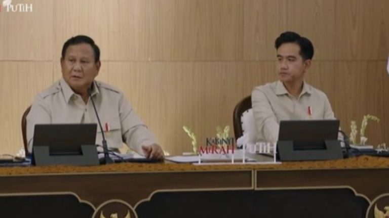 Hasil Survei Prabowo Gibran Terbaru di Tengah Dunia Bergejolak