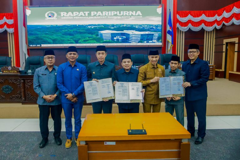 Rapat Paripurna DPRD, Dedie Rachim Sampaikan Penguatan Struktur Perangkat Daerah