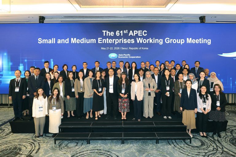 Dorong UMKM Tembus Pasar Global, Delegasi Kementerian UMKM Hadiri APEC SMEWG Seoul