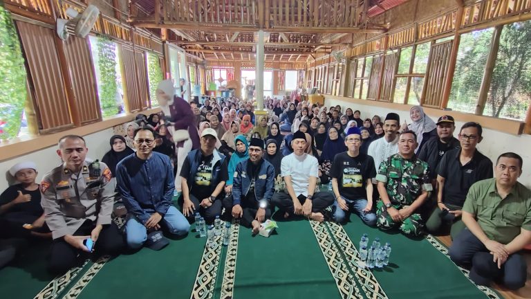 Semangat Berbagi Tak Pernah Surut, BAZNAS Kota Bogor Potong 49 ekor Domba, Salurkan 490 Paket Kurban