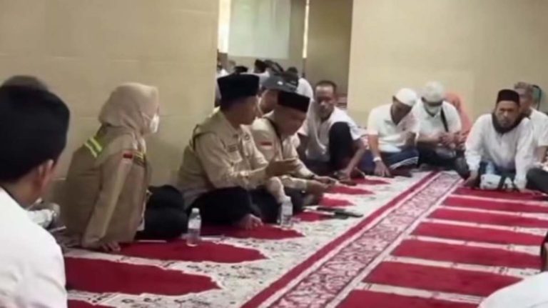 Jemaah Haji Kloter JKS 10 Kota Bogor Matangkan Persiapan Armuzna, Ketua Kloter: Semoga Semua Jemaah Mabrur