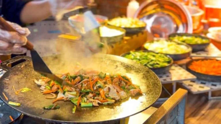 Rekomendasi BBQ All You Can Eat dengan Pemandangan Rooftop Terbaik Kota Bogor