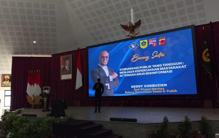 Marak Berita Hoax hingga Misinformasi, Staf Menhan RI Dedy Corbuzier Edukasi Aparat Negara