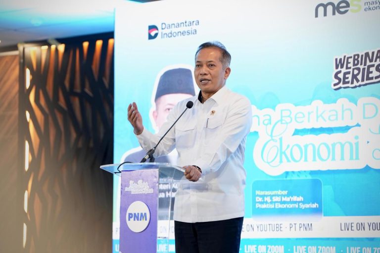 Menkop Buka Kick-Off Program “Mba Maya 2026” Kolaborasi MES dengan PNM