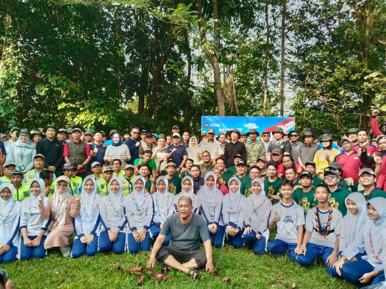 Kemendagri Resmi Canangkan Gerakan Indonesia ASRI, Satpol PP Ajak Masyarakat Wujudkan Lingkungan Bersih dan Sehat