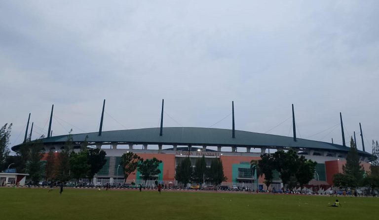 Stadion Gelora Pakansari Dipilih Jadi Venue AFF 2026, PSSI Minta Rumput hingga Atap Stadion Dibenahi