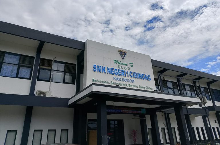 SMKN 1 Cibinong Ditunjuk Jadi Sekolah Maung, Calon Siswa Wajib Punya Nilai Tinggi dan Prestasi Akademik