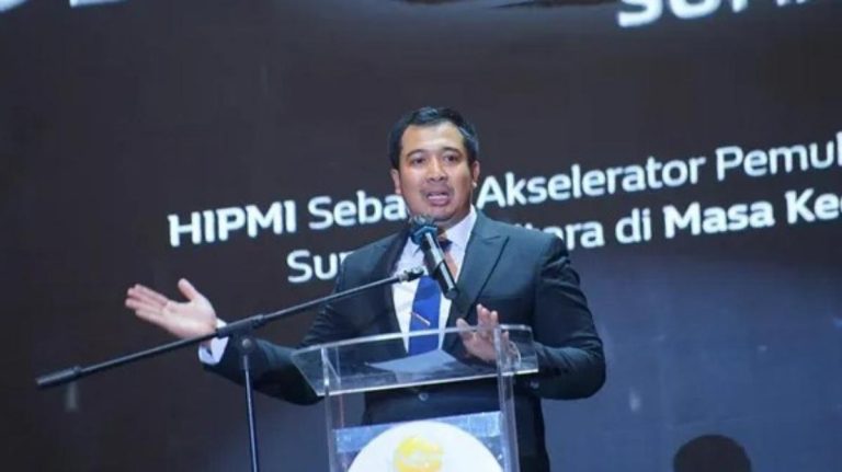 Ade Jona Prasetyo Pengusaha Apa dan Anak Siapa? Ini Jejak Bisnis hingga Karier Politiknya