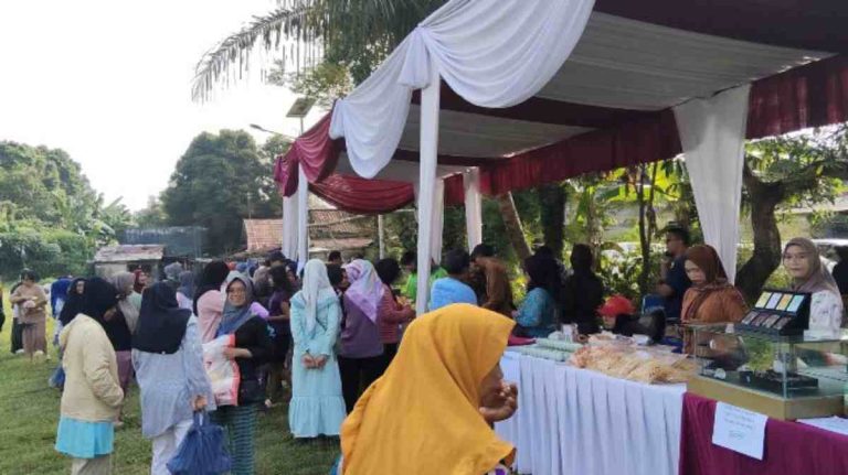 Bazar Pasar Murah Jelang Idul Adha 2026 Digelar di Margajaya Bogor Barat, Warga Serbu Sembako Murah