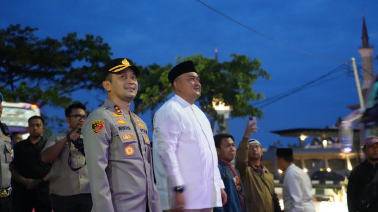Bupati Bogor Monitoring Keberangkatan 115 Bus Pekerja Dalam Rangka Hari Buruh 2026 di Monas