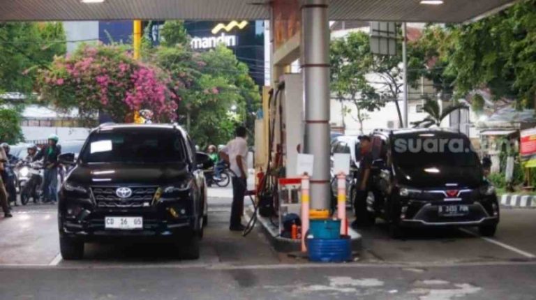 Harga BBM Pertamina Dex Tembus Rp27.900 per Liter, Ini Daftar Lengkapnya