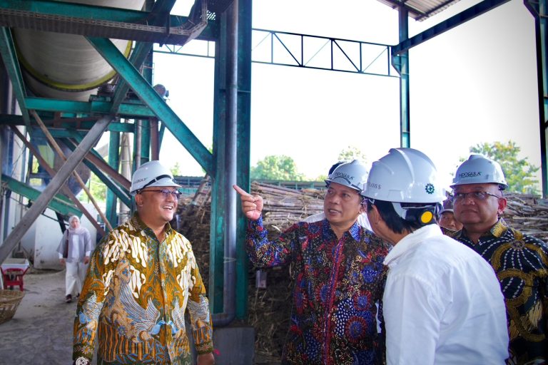 Menkop Tekankan Pentingnya Koperasi Masuk Ekosistem Industri Gula