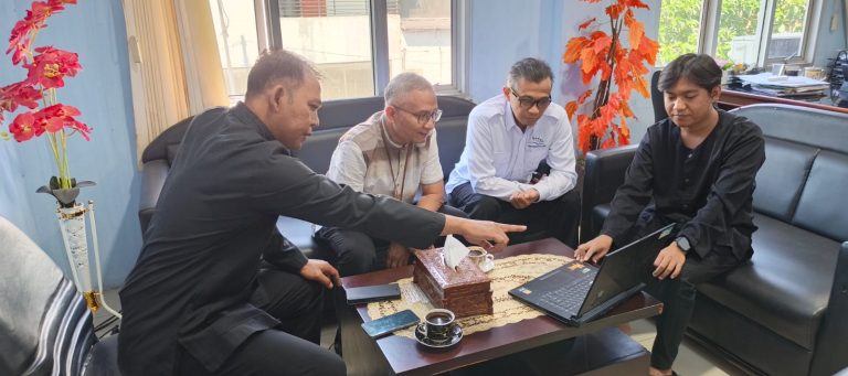 Kawal SPMB 2026, Dewan Pendidikan Kota Bogor Tinjau Langsung Proses Verifikasi Data di Disdukcapil