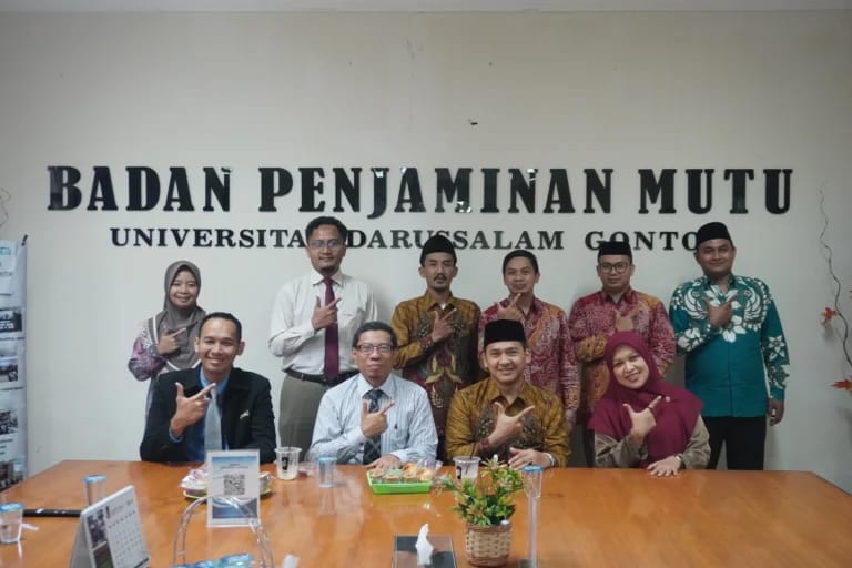 Benchmarking Penjaminan Mutu UIB dengan UNIDA Gontor