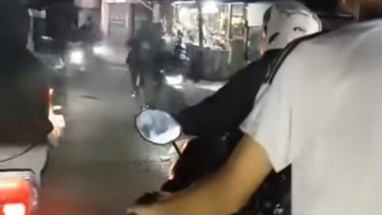 Subuh-Subuh Ciomas Heboh! Rombongan Pemotor Bawa Sajam Melintas di Jalan Raya