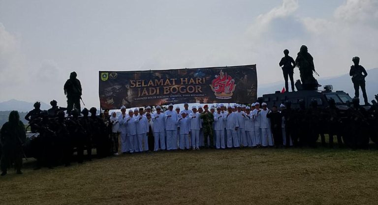 Dentuman Senjata dan Manuver Rantis Warnai Puncak HJB ke-544, Aksi Prajurit TNI Jadi Magnet Warga di Malasari