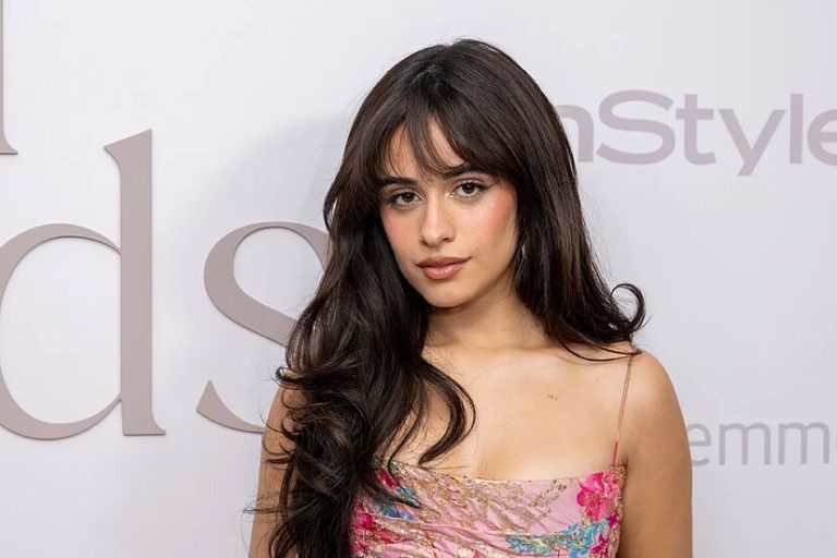 Camila Cabello dan Henry Junior Chalhoub Dikabarkan Putus
